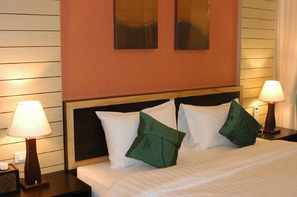 Whispering Palms Suite Chaweng  Exterior photo